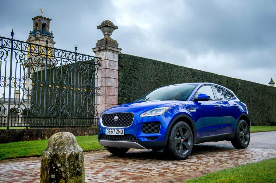  Jaguar E-Pace D180 AWD SE 2018 года  (UK) (фото 32 из 32)